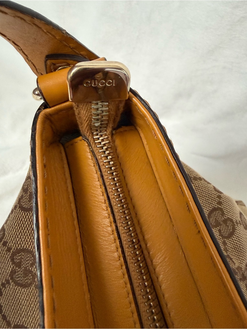 Original GG Canvas Sukey Bag - Picture 14 of 16